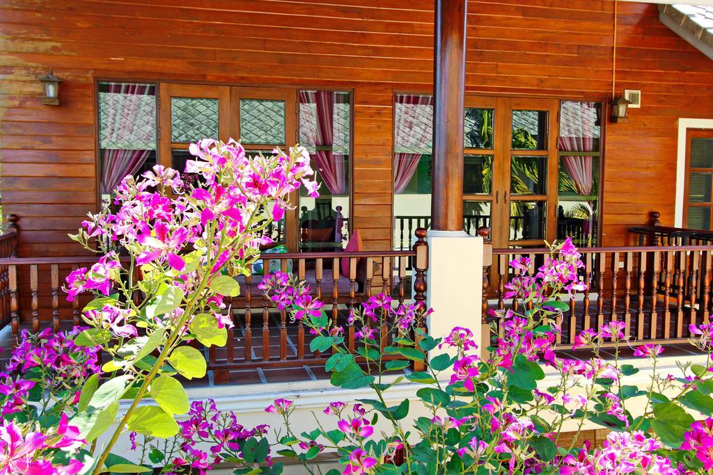 Shewe Wana Suite Resort Chiang Mai Esterno foto